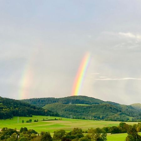 Apartamento Atemberaubender Ausblick Mit Premium-Wanderwegen Vor Der Haustuer Albstadt Exterior foto
