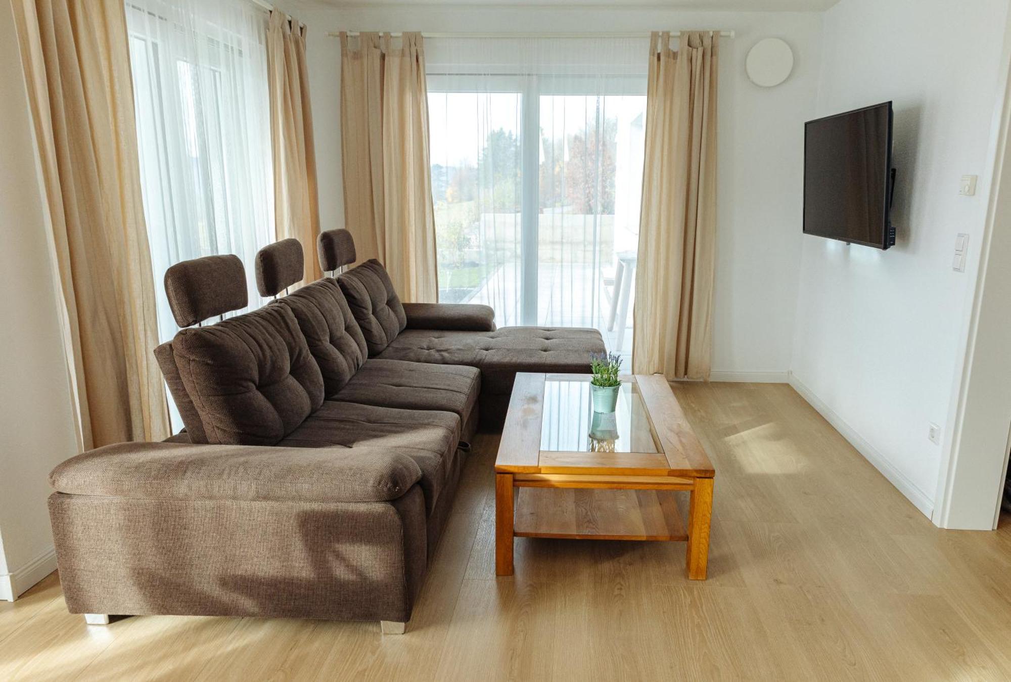 Apartamento Atemberaubender Ausblick Mit Premium-Wanderwegen Vor Der Haustuer Albstadt Exterior foto